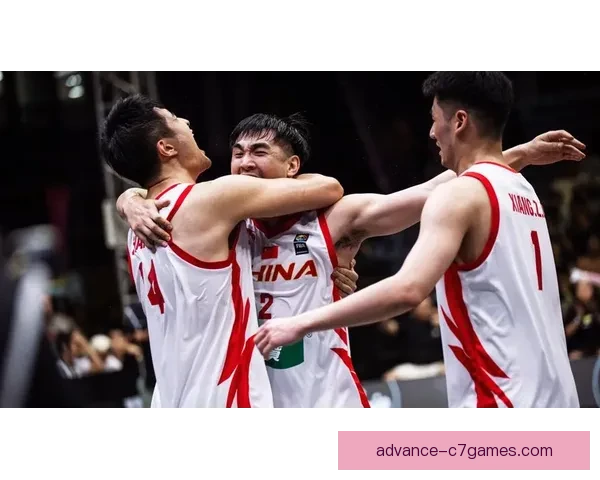 中国男篮力克强敌挺进亚洲杯四强展现团队新风貌全场沸腾士气高涨