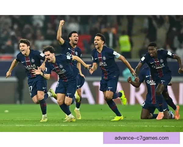 欧冠小组赛激战正酣 曼城迎来强敌挑战 巴黎圣日耳曼力争突破