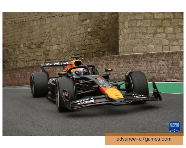 F1赛季最新动态：红牛车队续约维斯塔潘 赛季竞争激烈态势升级
