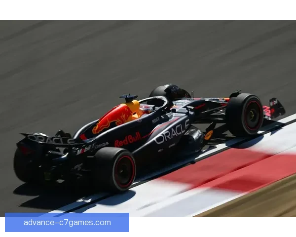 F1赛季激烈角逐 各车队表现分析及未来发展趋势预测